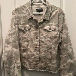 Buffalo by David Britton - Camo Jean Jacket - Large